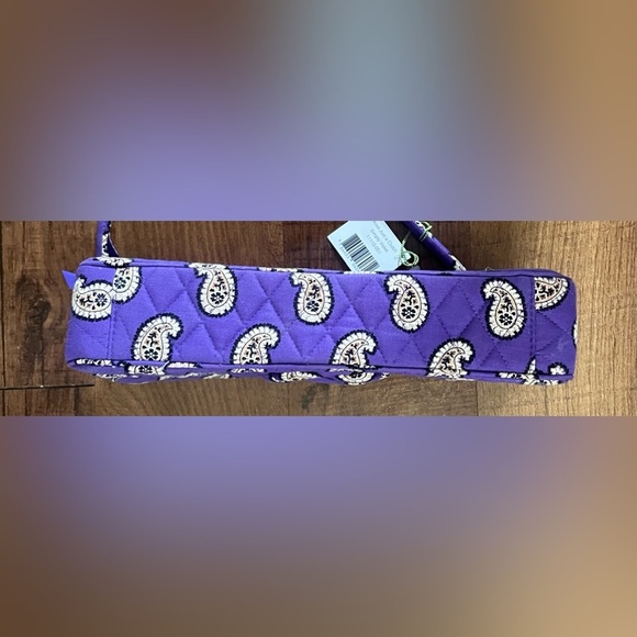Nwt vera bradley knot just a clutch purse purple paisley - Picture 9 of 14